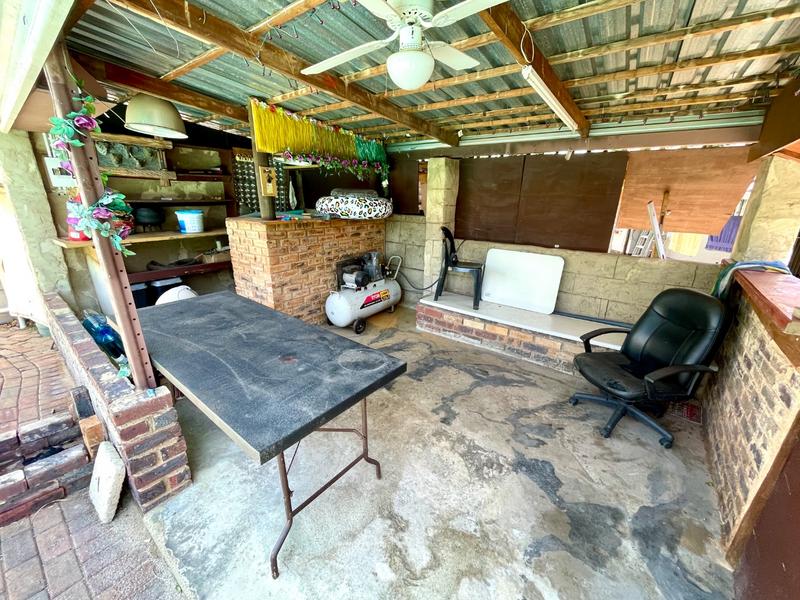 4 Bedroom Property for Sale in Dan Pienaarville Gauteng