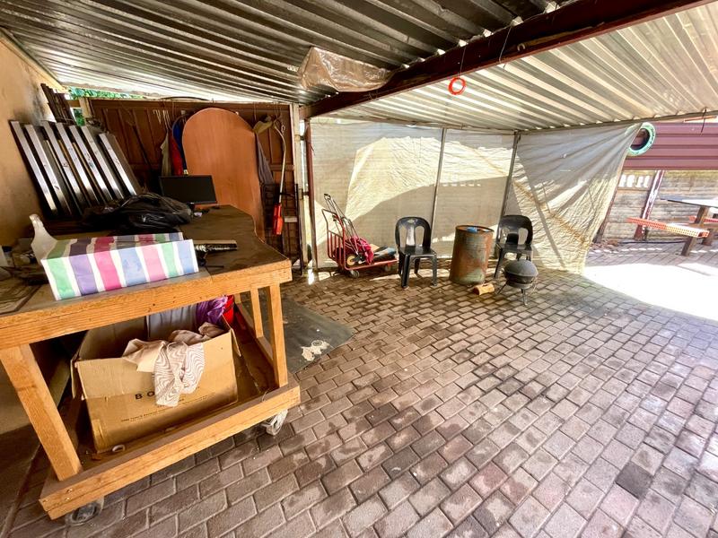 4 Bedroom Property for Sale in Dan Pienaarville Gauteng