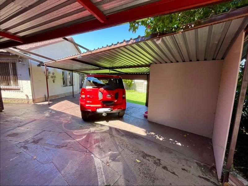 4 Bedroom Property for Sale in Dan Pienaarville Gauteng