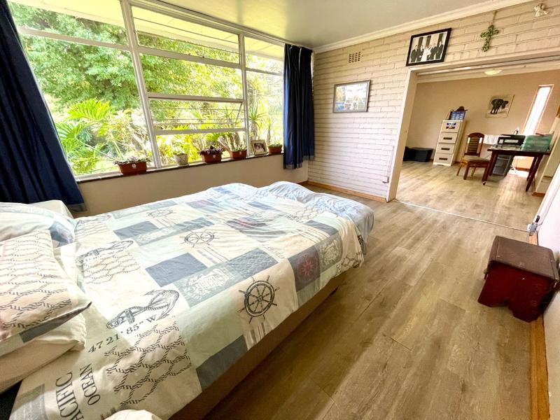 5 Bedroom Property for Sale in Monument Gauteng