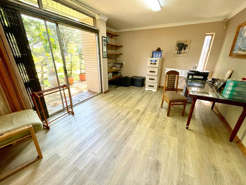 5 Bedroom Property for Sale in Monument Gauteng