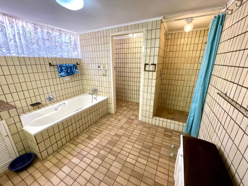 5 Bedroom Property for Sale in Monument Gauteng