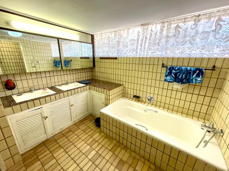 5 Bedroom Property for Sale in Monument Gauteng