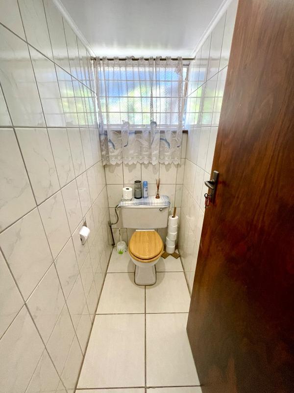 5 Bedroom Property for Sale in Monument Gauteng