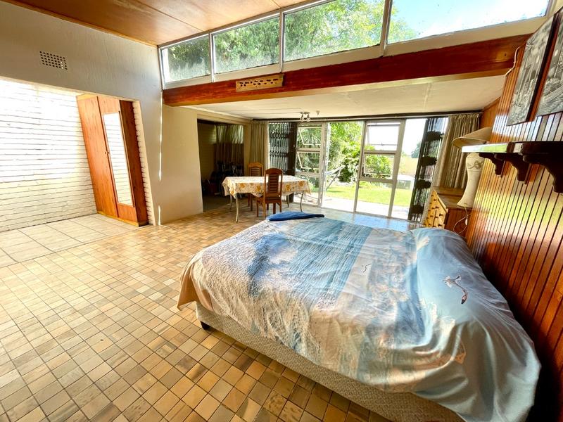 5 Bedroom Property for Sale in Monument Gauteng