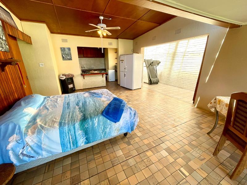 5 Bedroom Property for Sale in Monument Gauteng