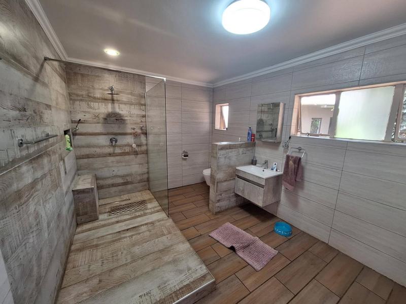 4 Bedroom Property for Sale in East Lynne Gauteng