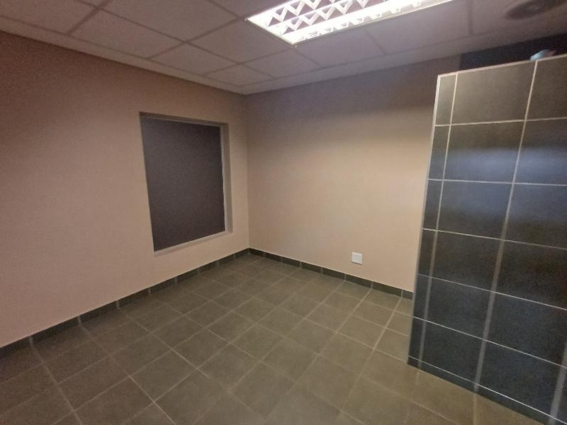 To Let commercial Property for Rent in Olifantsfontein Gauteng