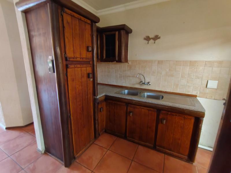 2 Bedroom Property for Sale in Hesteapark Gauteng