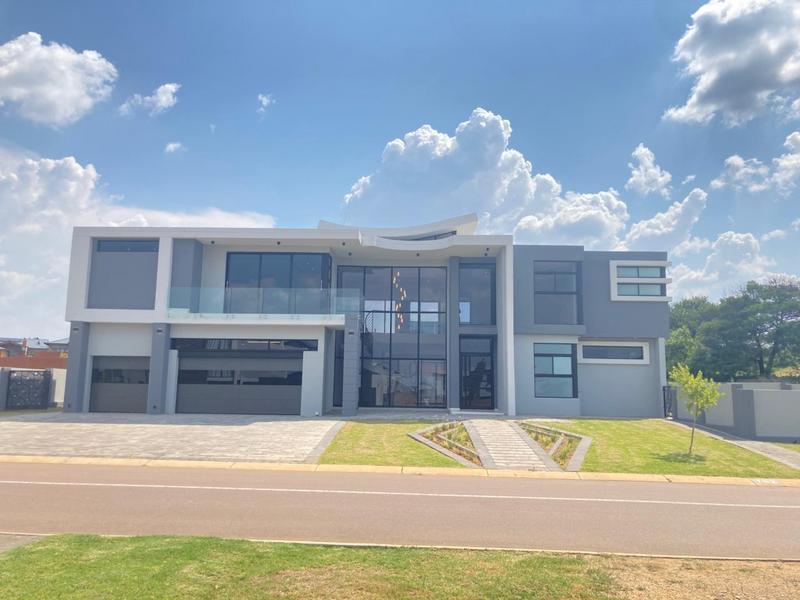 5 Bedroom Property for Sale in Six Fountains Residential Estate Gauteng