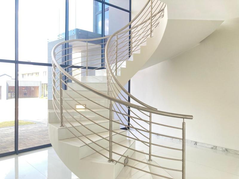 5 Bedroom Property for Sale in Six Fountains Residential Estate Gauteng