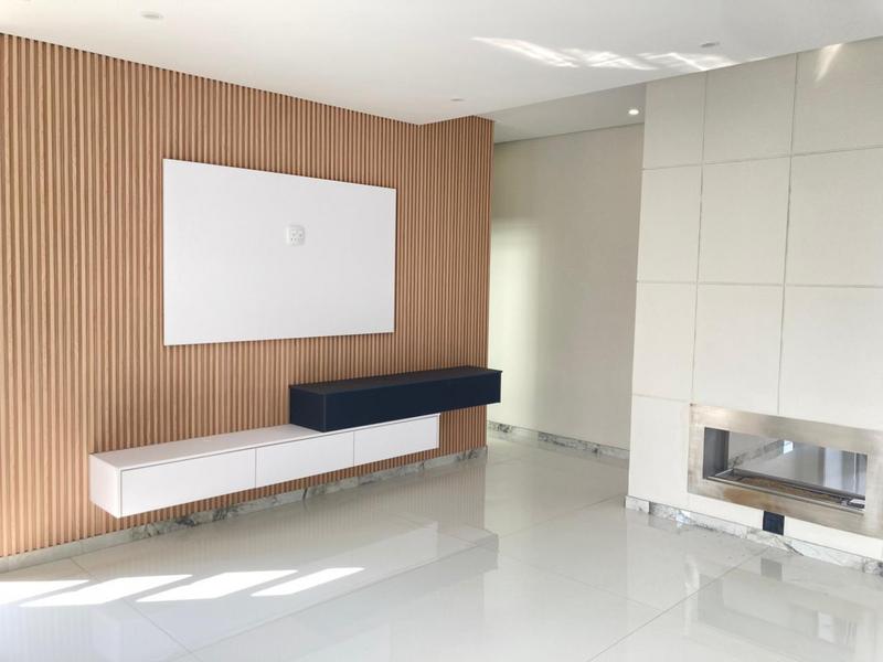 5 Bedroom Property for Sale in Six Fountains Residential Estate Gauteng