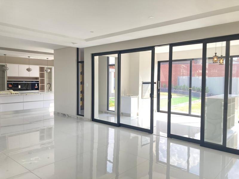 5 Bedroom Property for Sale in Six Fountains Residential Estate Gauteng