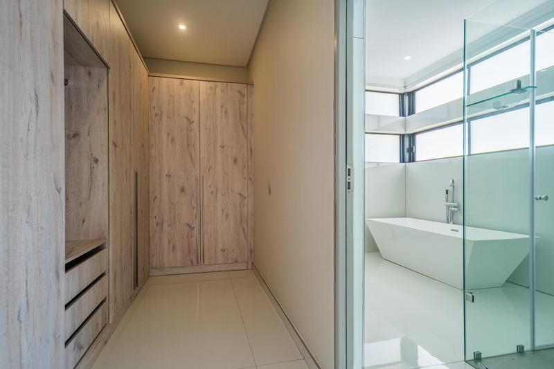 5 Bedroom Property for Sale in Six Fountains Residential Estate Gauteng