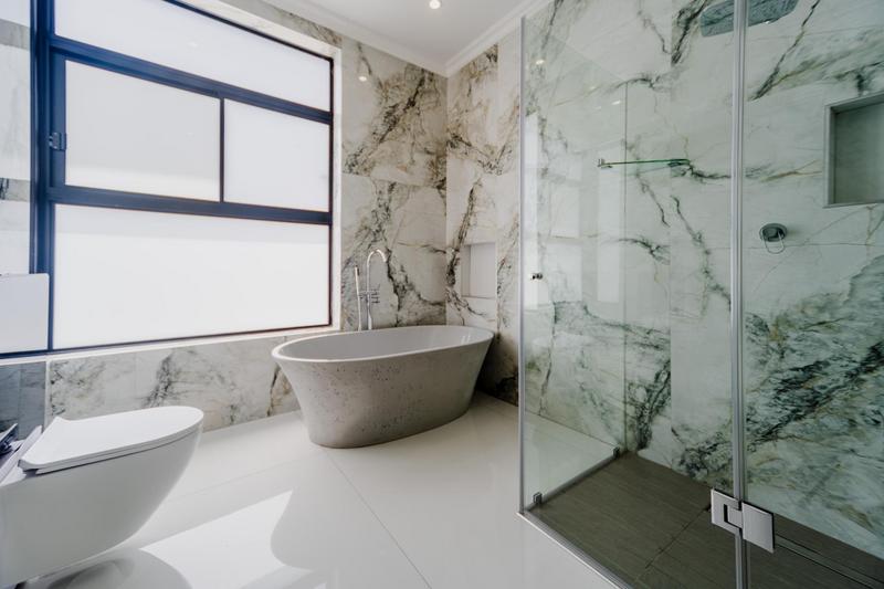 5 Bedroom Property for Sale in Six Fountains Residential Estate Gauteng