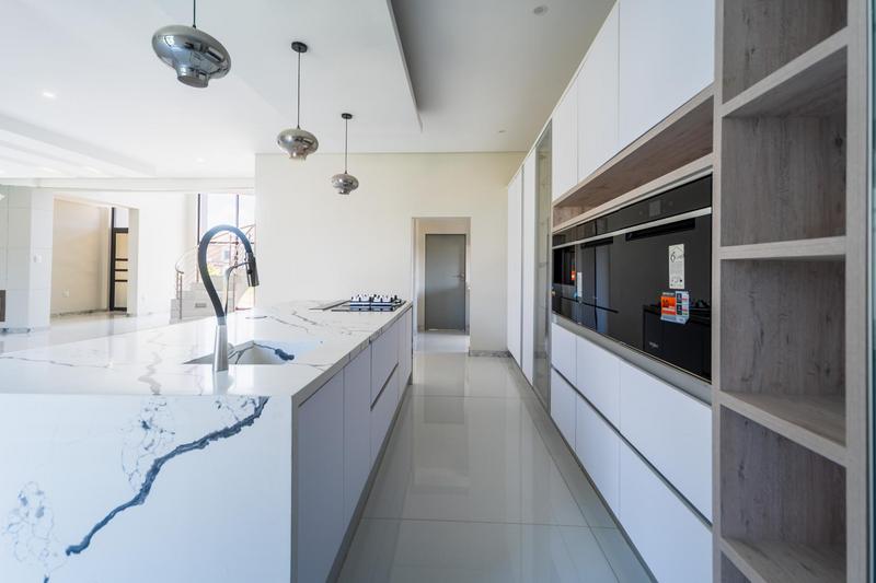 5 Bedroom Property for Sale in Six Fountains Residential Estate Gauteng