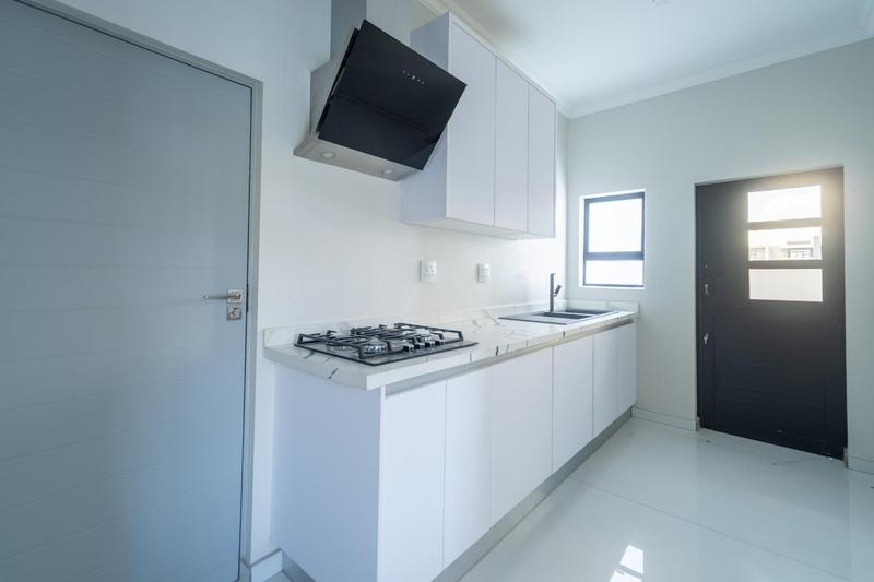 5 Bedroom Property for Sale in Six Fountains Residential Estate Gauteng