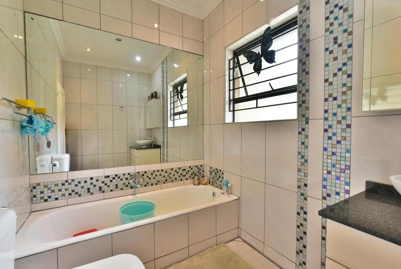 4 Bedroom Property for Sale in Randpark Ridge Gauteng