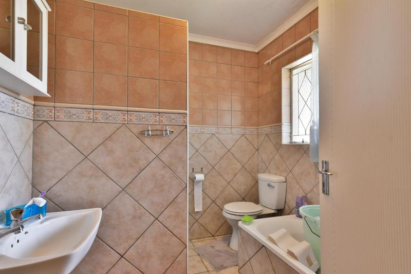 4 Bedroom Property for Sale in Randpark Ridge Gauteng