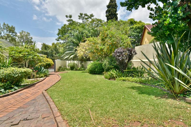 4 Bedroom Property for Sale in Randpark Ridge Gauteng