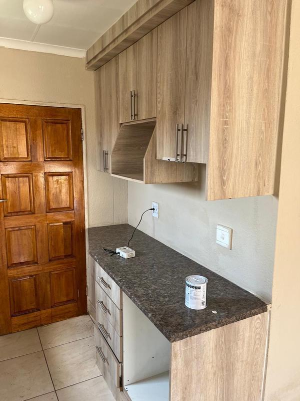 To Let 2 Bedroom Property for Rent in Windmill Park Gauteng