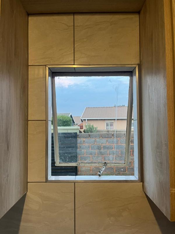 To Let 2 Bedroom Property for Rent in Windmill Park Gauteng