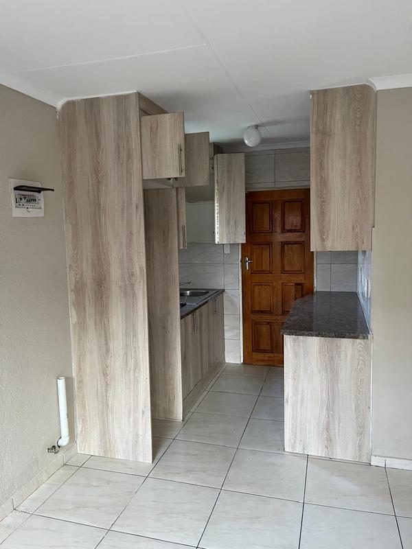 To Let 2 Bedroom Property for Rent in Windmill Park Gauteng