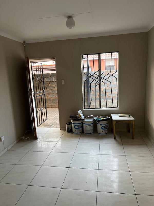 To Let 2 Bedroom Property for Rent in Windmill Park Gauteng