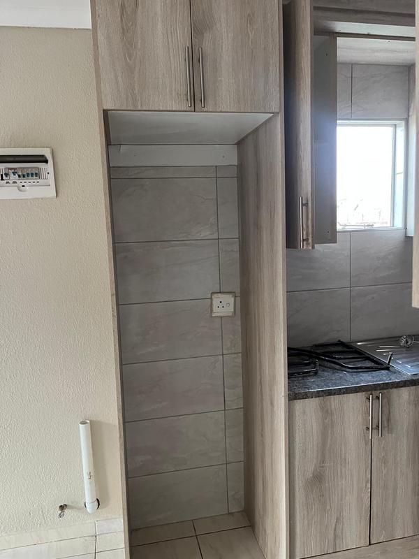 To Let 2 Bedroom Property for Rent in Windmill Park Gauteng