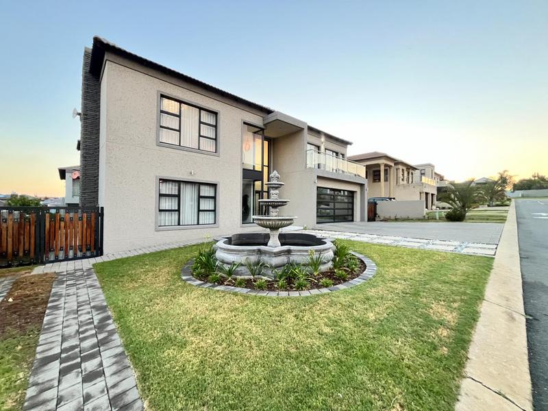 4 Bedroom Property for Sale in Blue Valley Golf Estate Gauteng