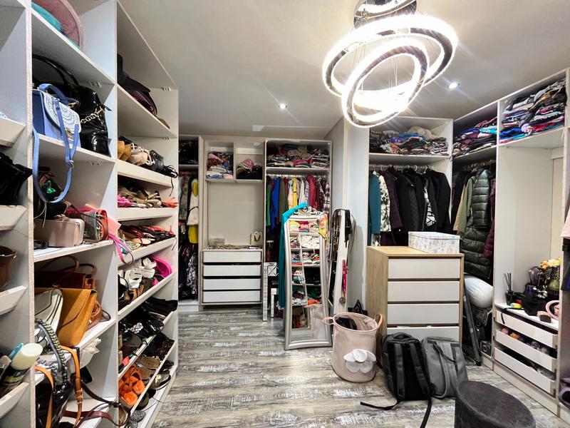 4 Bedroom Property for Sale in Blue Valley Golf Estate Gauteng