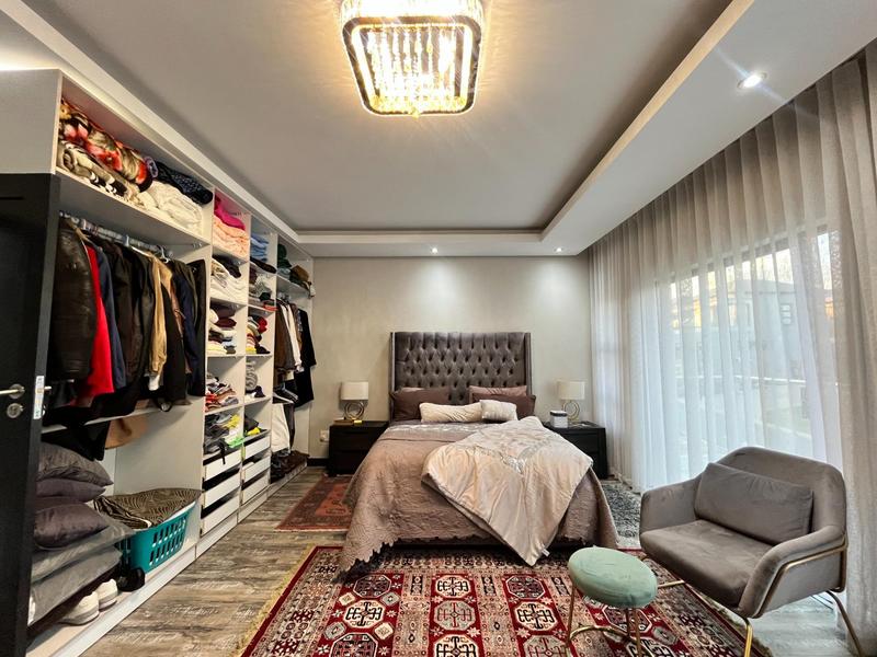 4 Bedroom Property for Sale in Blue Valley Golf Estate Gauteng