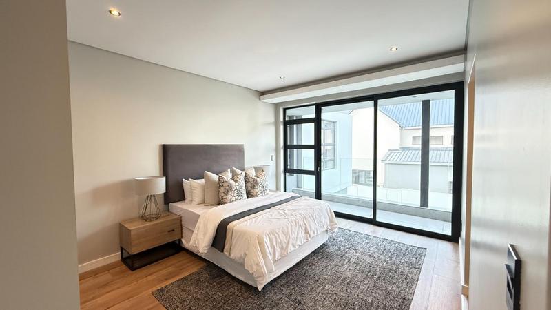 5 Bedroom Property for Sale in Midstream Heights Gauteng