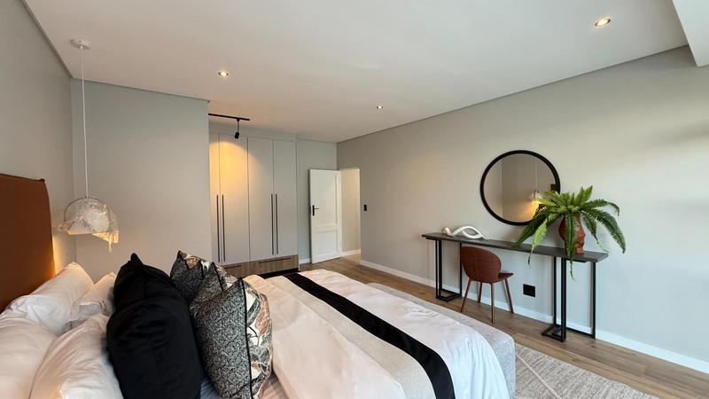 5 Bedroom Property for Sale in Midstream Heights Gauteng