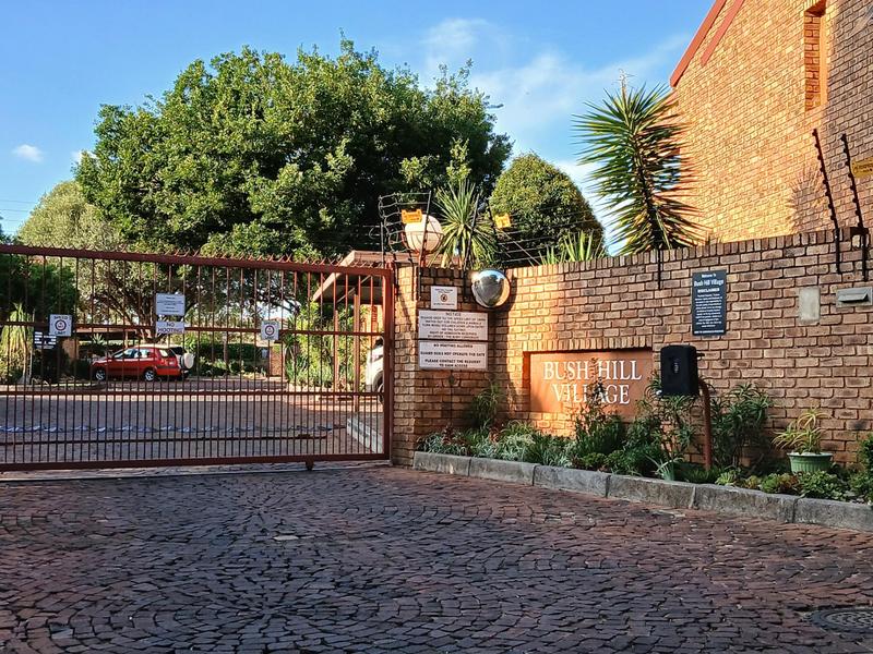 2 Bedroom Property for Sale in Bromhof Gauteng