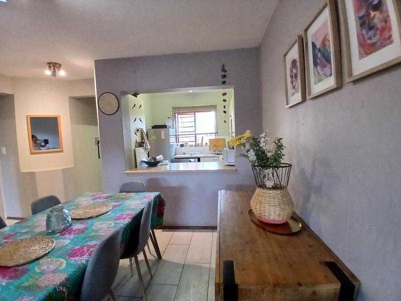 2 Bedroom Property for Sale in Bromhof Gauteng