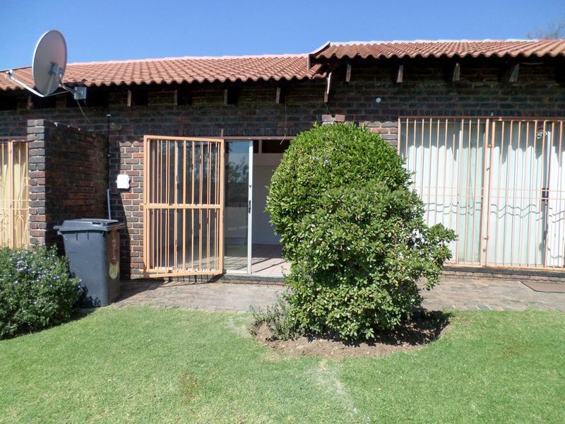 1 Bedroom Property for Sale in Ferndale Gauteng