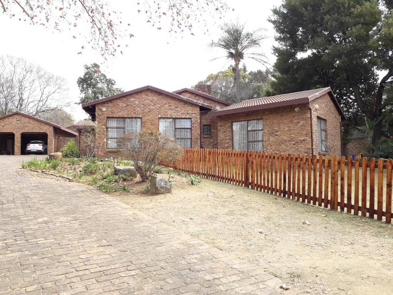 5 Bedroom Property for Sale in Jukskei Park Gauteng