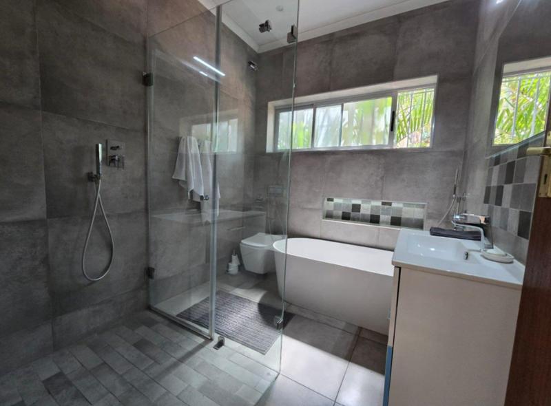 To Let 4 Bedroom Property for Rent in Waterkloof A H Gauteng