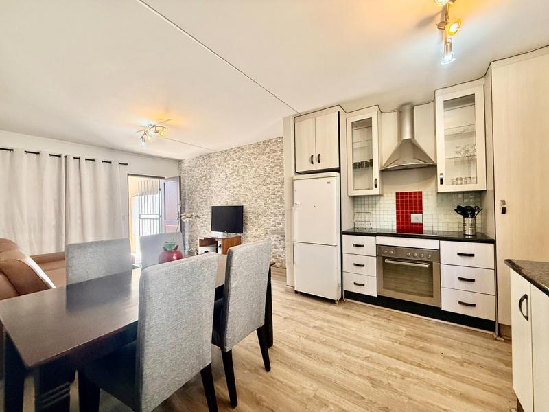 To Let 1 Bedroom Property for Rent in Sandown Gauteng