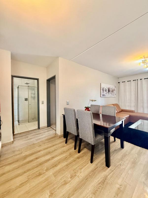 To Let 1 Bedroom Property for Rent in Sandown Gauteng