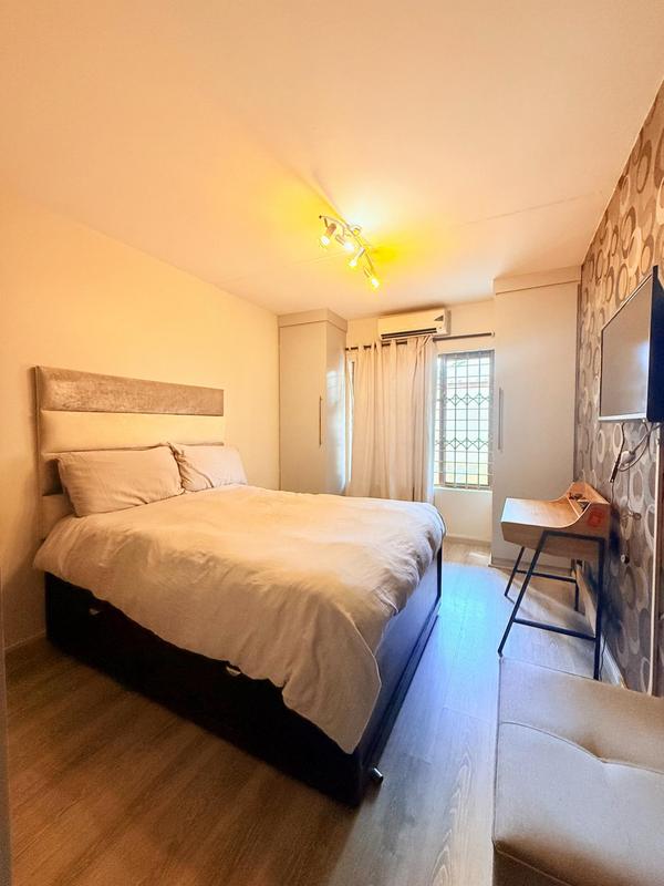 To Let 1 Bedroom Property for Rent in Sandown Gauteng