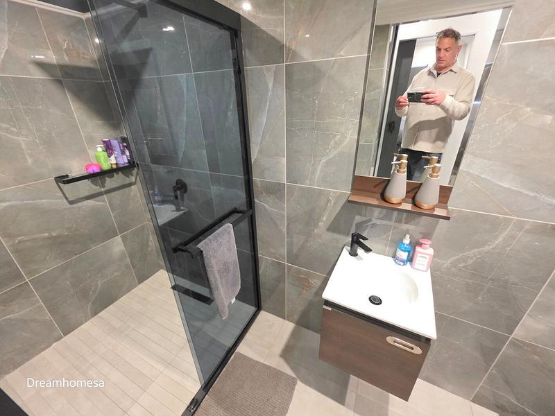 To Let 1 Bedroom Property for Rent in Houghton Estate Gauteng