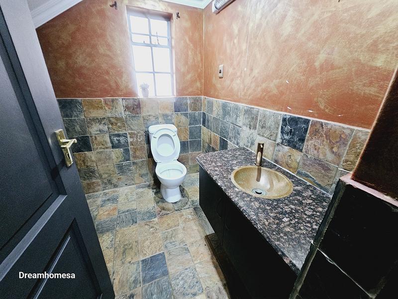 To Let 5 Bedroom Property for Rent in Houghton Estate Gauteng