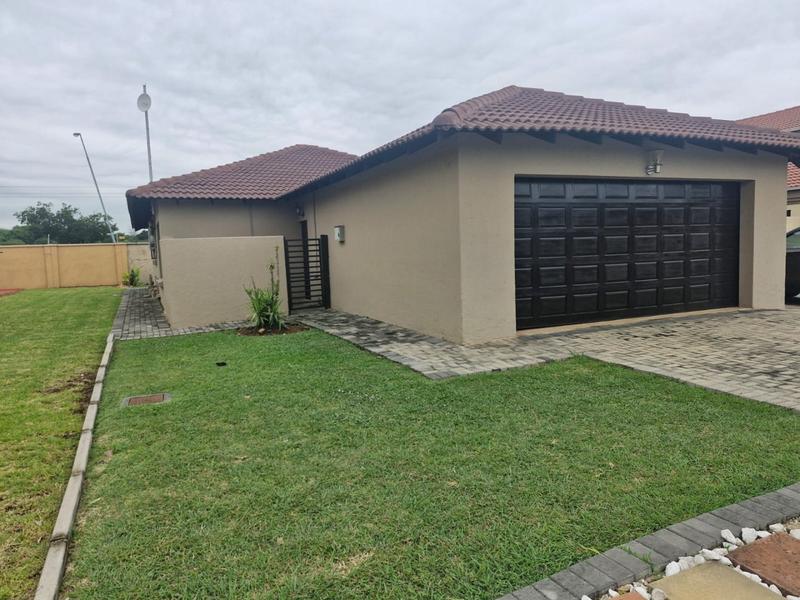 3 Bedroom Property for Sale in Theresa Park Gauteng