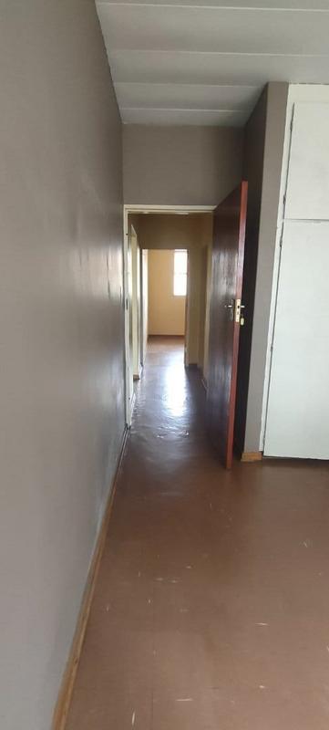 2 Bedroom Property for Sale in Pretoria North Gauteng