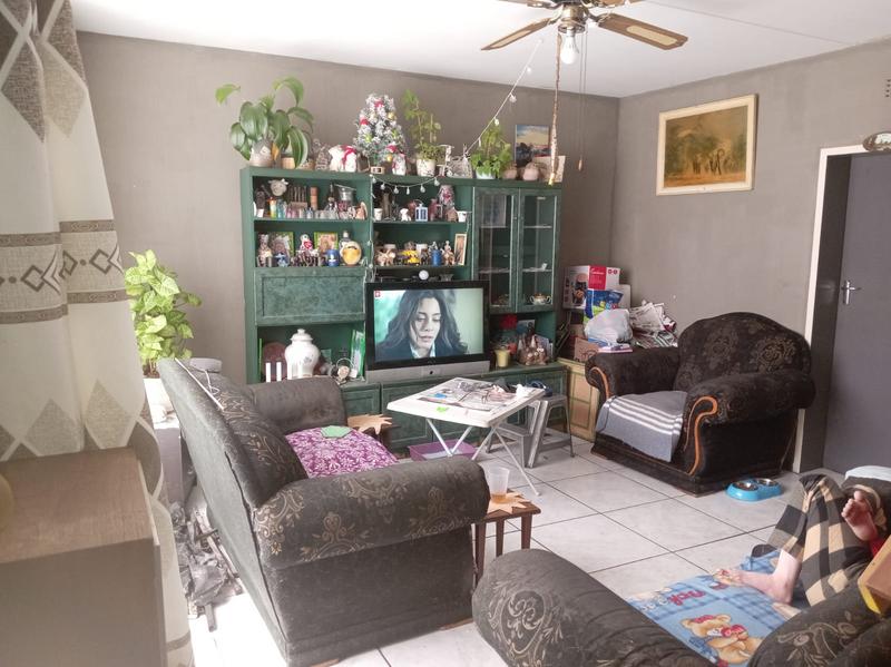 To Let 3 Bedroom Property for Rent in Groblerpark Gauteng