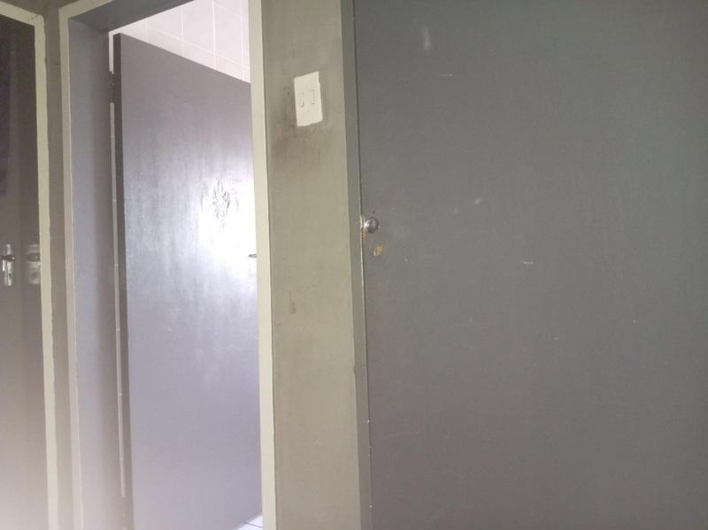 To Let 3 Bedroom Property for Rent in Groblerpark Gauteng