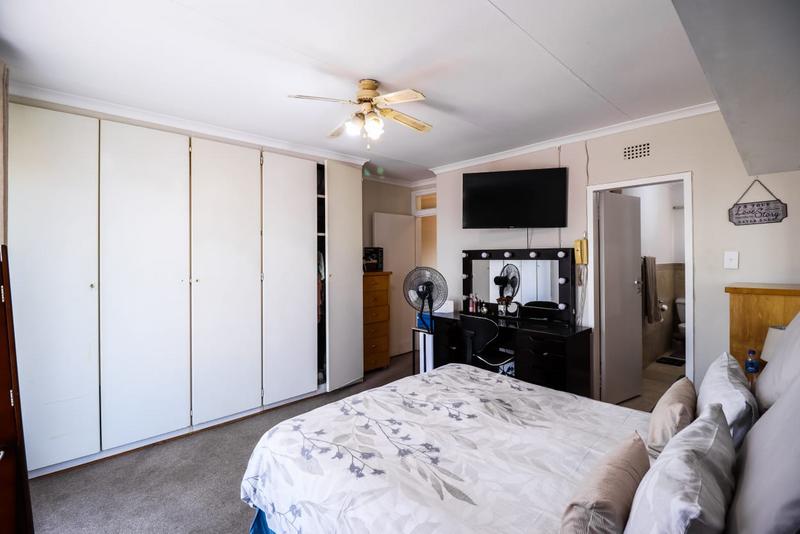 5 Bedroom Property for Sale in Sandton Gauteng