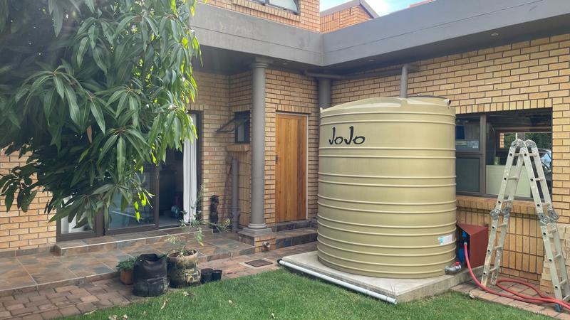 4 Bedroom Property for Sale in Eldoglen Gauteng